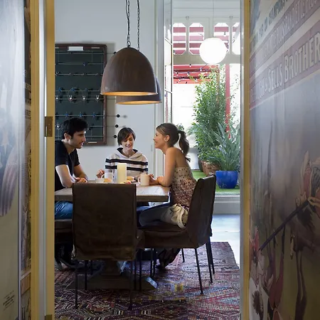 Hotel Praktik Garden 2*