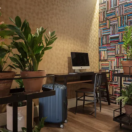 Praktik Garden Hotel