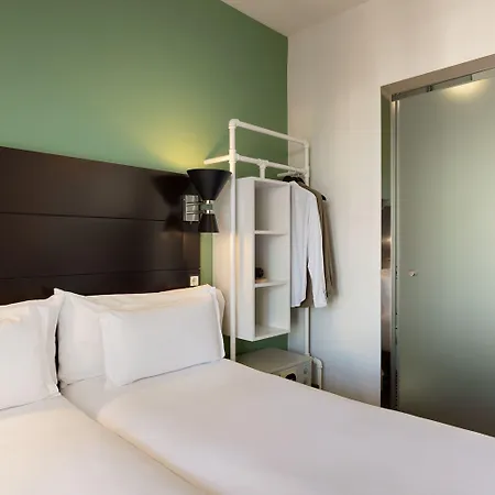 Hotel Praktik Garden 2*