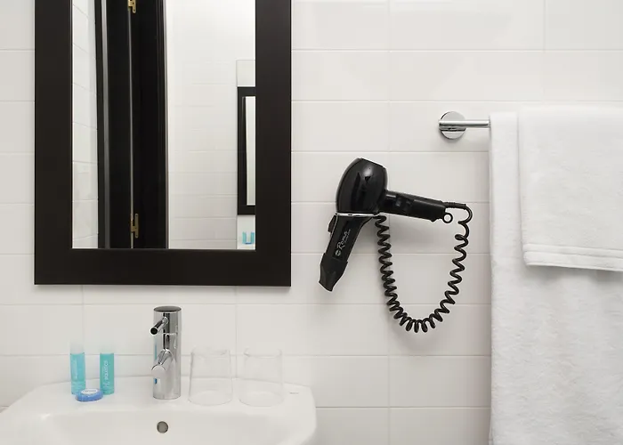 Praktik Garden Hotel