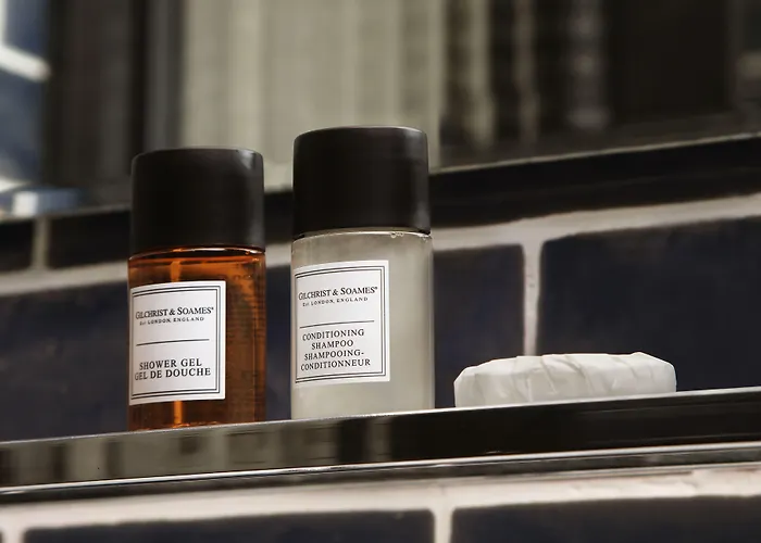 Praktik Garden Hotel