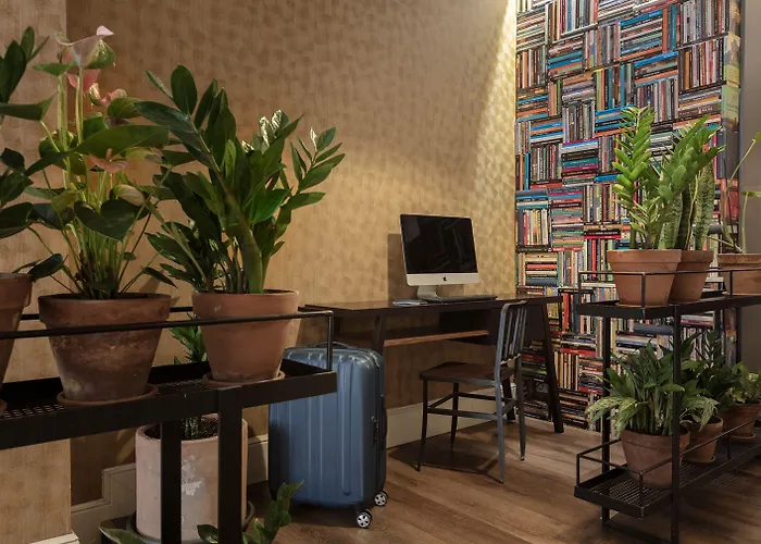 Praktik Garden Hotel