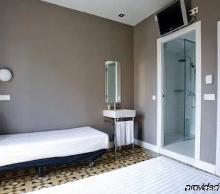 Praktik Garden Hotel Barcelone
